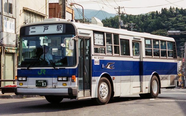 JRバス東北/いすゞ/P-LV314K(富士5E)