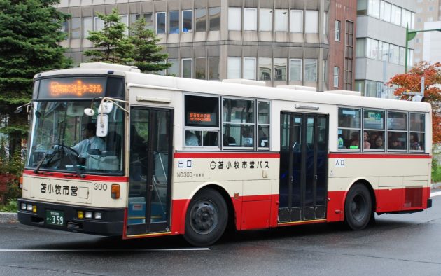 苫小牧市交通部→道南バス/いすゞ/U-LV324K(富士)