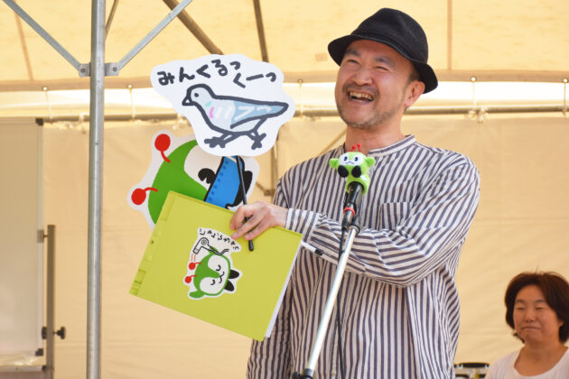 5/4、上野公園にてみんくる絵本のサイン会を実施