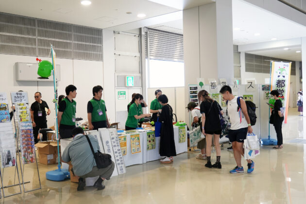 交通局、コミックマーケット106で連日西4にて出展